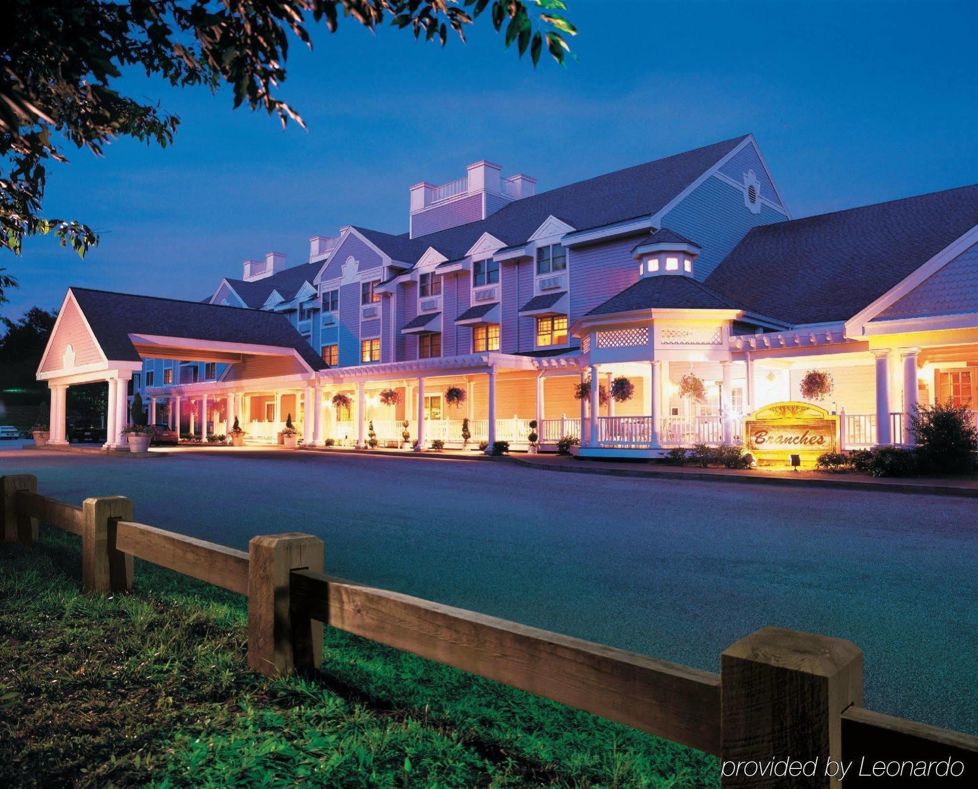 Two Trees Inn At Foxwoods Ledyard Center Esterno foto